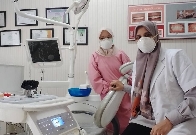 Senyum Cerah di Jalan A. Yani: Praktek Dokter Gigi yang Peduli